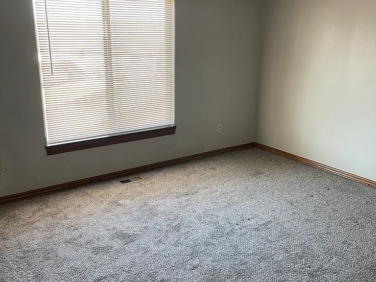 12604 E Willowgreen Cir — Photo 7