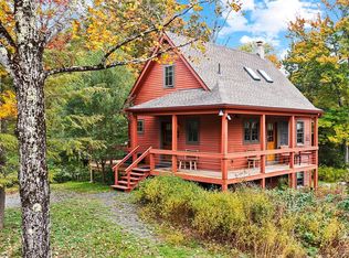 214 Fog Hill Rd, Austerlitz, NY 12017