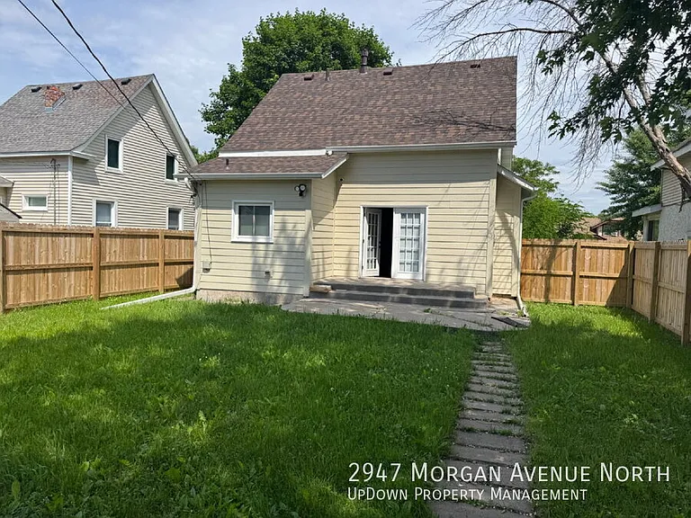 2947 Morgan Ave N — Photo 13