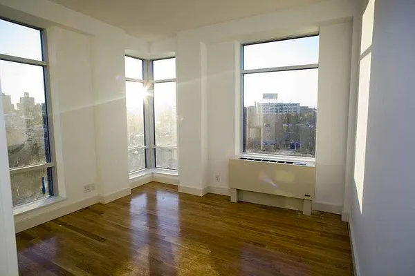 Rented by Loom Group | media 43