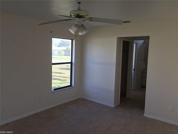 4th image of 218 NE 9th Ct