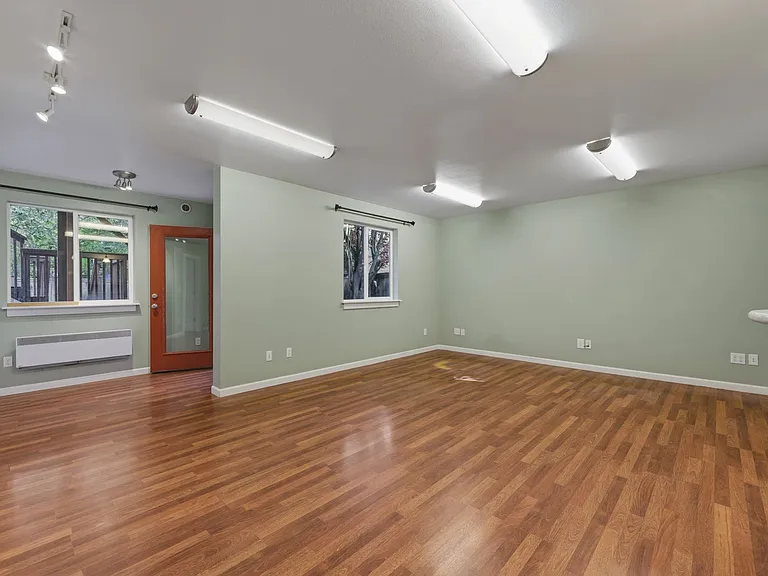 2440 Boulevard Heights Loop SE — Photo 59