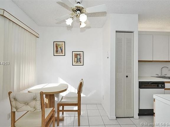 3rd image of 1251 SW 125th Ave APT 208T