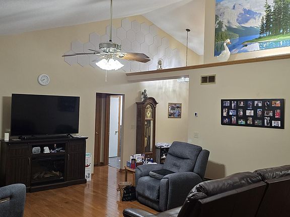 4th image of 7570 Fort Amanda Rd