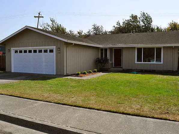 1701 Antoine Ave, Arcata, CA 95521