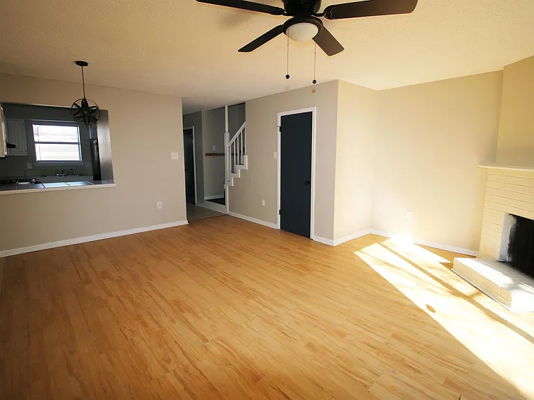 1767 Port Dr #A — Photo 2