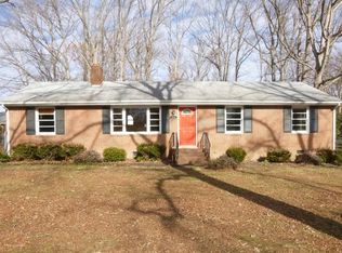 902 Diane Ln, Richmond, VA 23227
