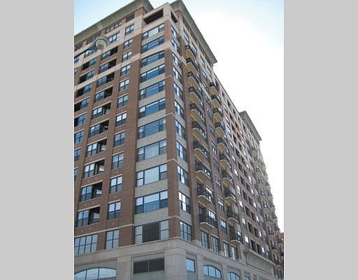 1st image of 849 N Franklin St Unit 919