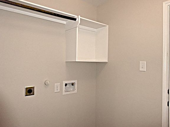 5th image of 5914 Brenwood Trails Ln