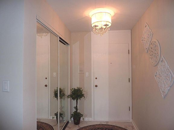2nd image of 2812 E Bel Aire Dr APT 103