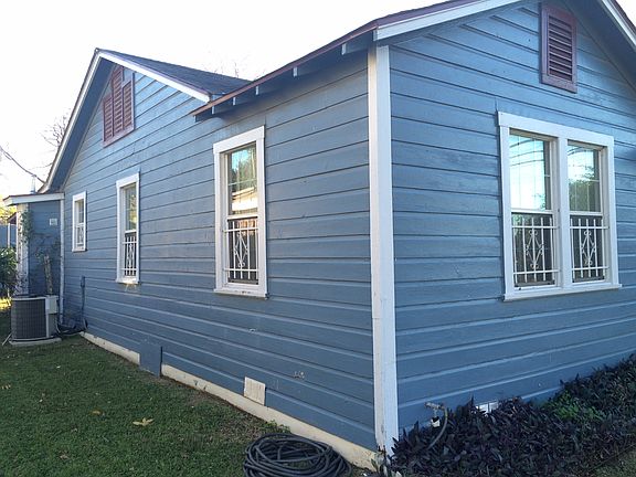 3rd image of 202 Avant Ave