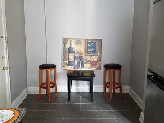 3rd image of 4515 Maryland Ave #201