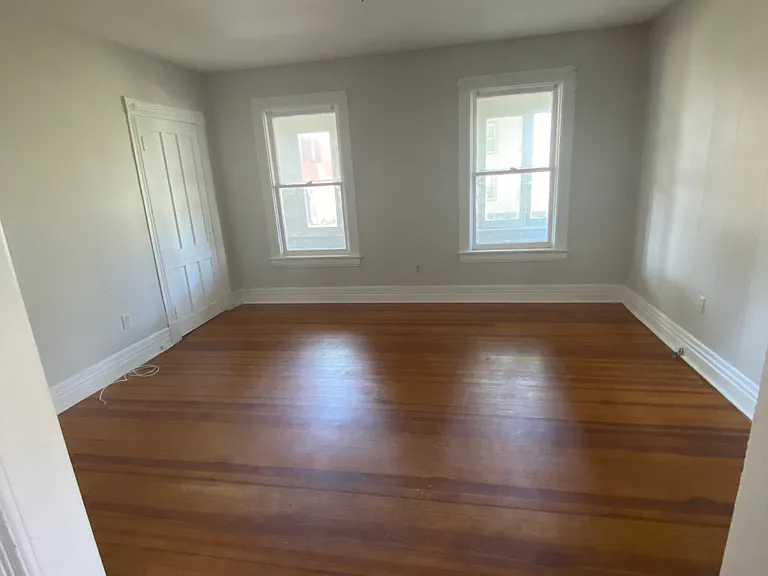 104 James St #1 — Photo 3