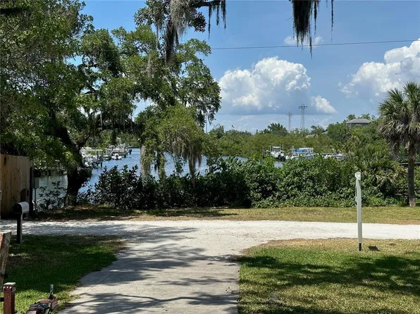 2420 Portland St, Sarasota, FL 34231