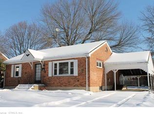 12 Lyme St, Windsor, CT 06095