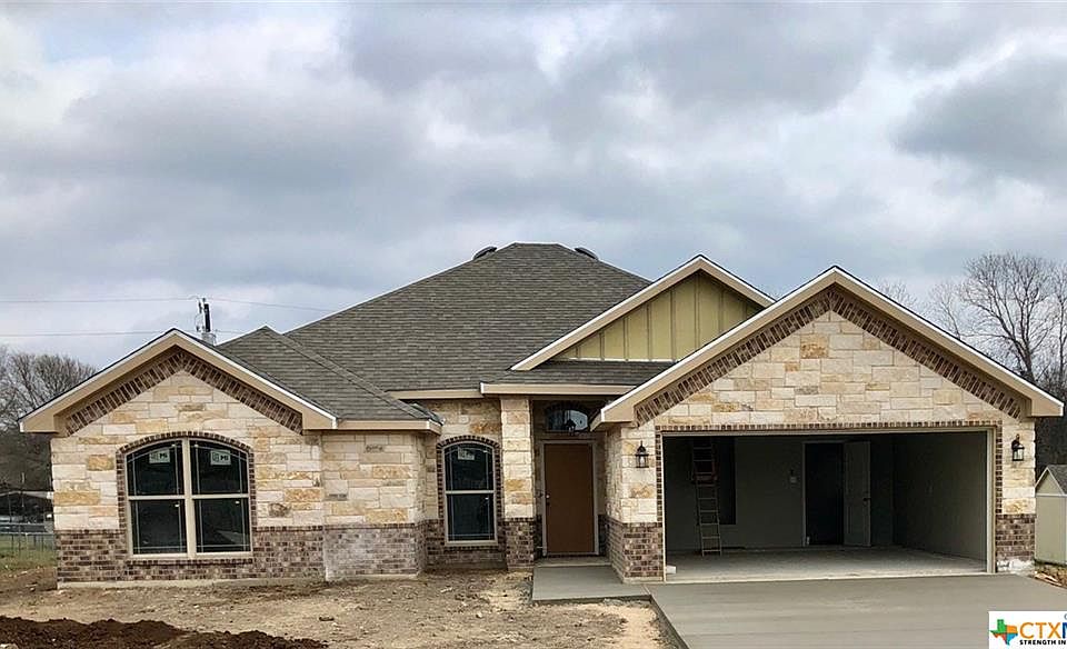1st image of 113 Pamela Dr
