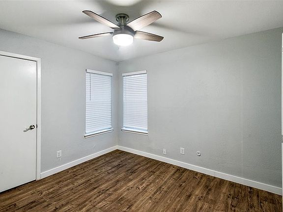 3rd image of 5300 Keller Springs Rd APT 1071