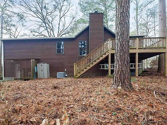 5th image of 120 Farmington Dr
