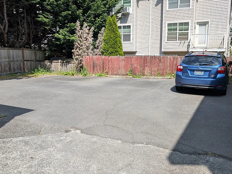14344 Lenora Pl N #14344 — Photo 11
