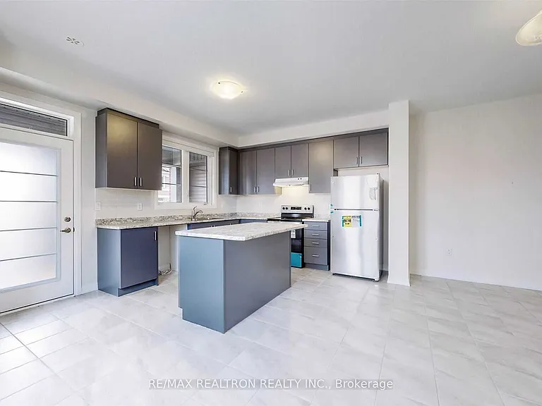 42 Stoeber Ln — Photo 8