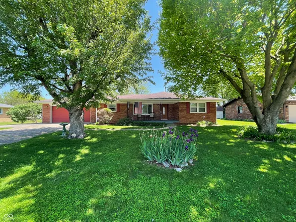 2130 Theobald St, Shelbyville, IN 46176