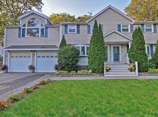 22 Oak St, Billerica, MA 01821
