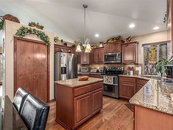 4th image of 18619 E Laluna Ct