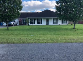 1303 Mohican Dr #D, Lake Charles, LA 70611