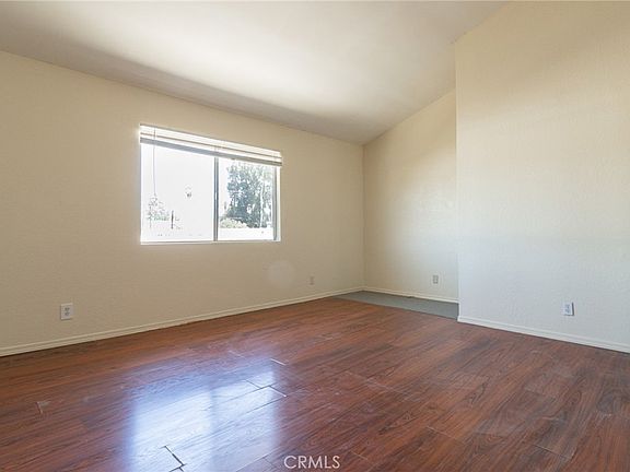 5th image of 7115 Etiwanda Ave Unit 2