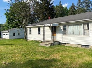 1065 Charles St, Elmira, NY 14904