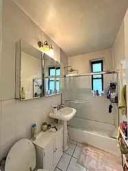 Rented by Nest Seekers International