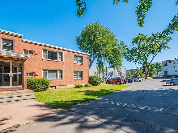 4th image of 353 Main St #206