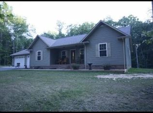 953 Buffalo Trl, Clarkrange, TN 38553