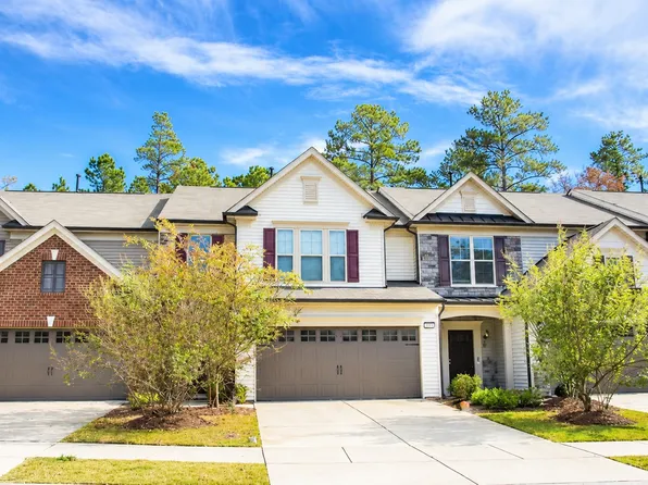 2132 Chipley Dr, Cary, NC 27519