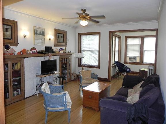 2nd image of 2635 N Talman Ave #Twos