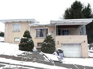 1010 Vermont Ave, Glassport, PA 15045