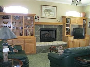 3rd image of 3207 Legend Oaks Blvd