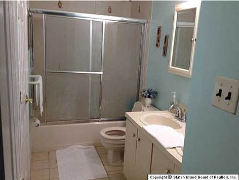 2nd image of 41A Jennifer Pl #28A