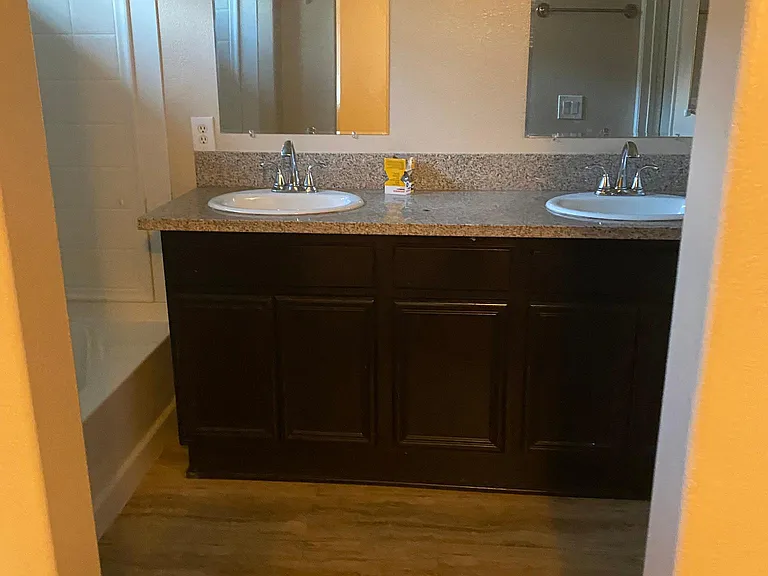 25838 Iris Ave #B — Photo 10