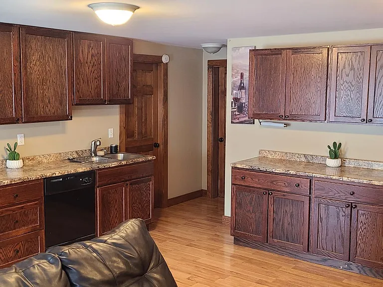 6 Dam Rd #B — Photo 4