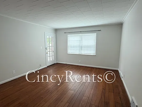 837 Van Dyke Ave #3 — Photo 3