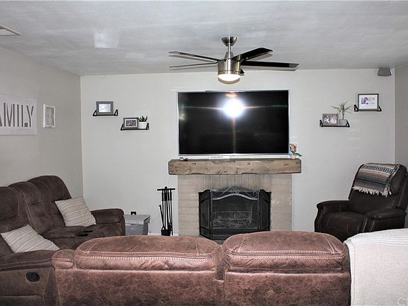 3rd image of 25705 Onate Dr