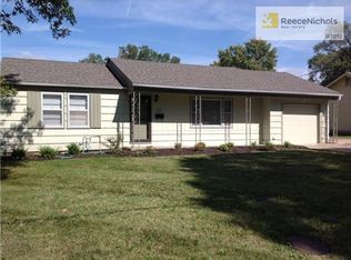 720 W Elm St, Olathe, KS 66061