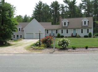 6 Lady Slipper Trl, Rochester, MA 02770