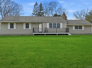 8 Kemswick Drive, Stony Brook, NY 11790