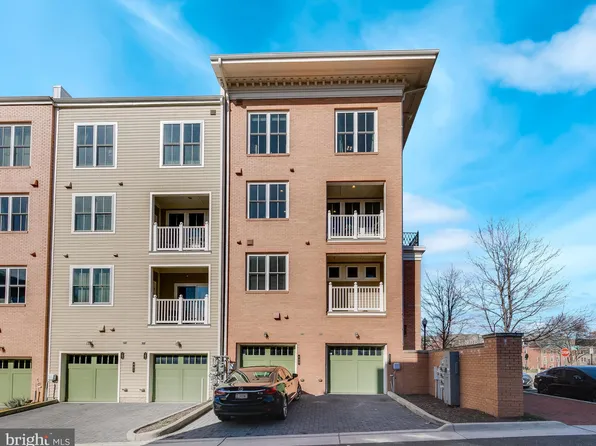 2314 Main Line Blvd, Alexandria, VA 22301