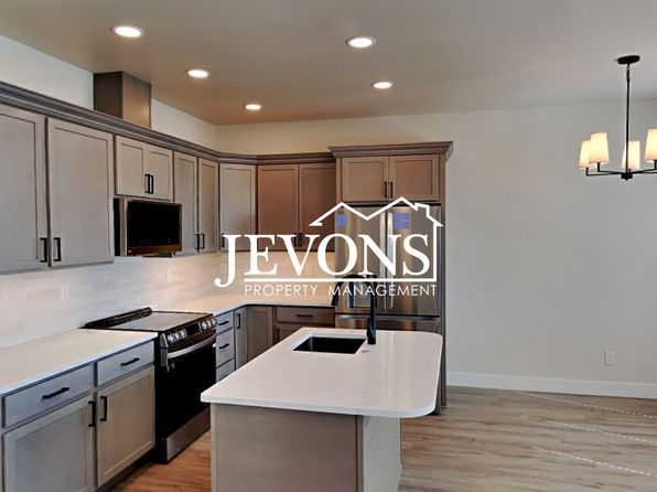 413 S 97th Ave #2