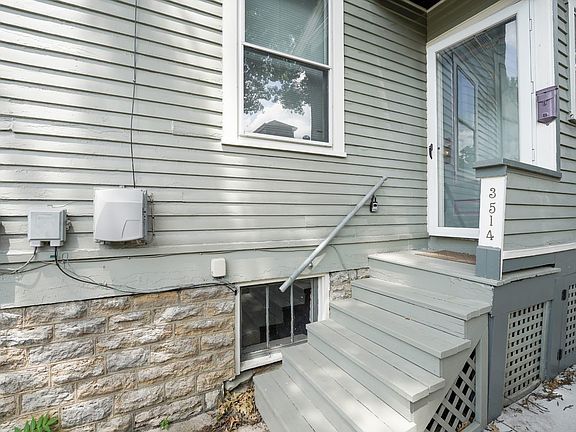 3rd image of 3514 Burch Ave