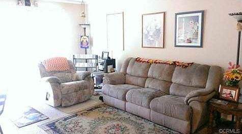 4th image of 1341 Exeter Ct