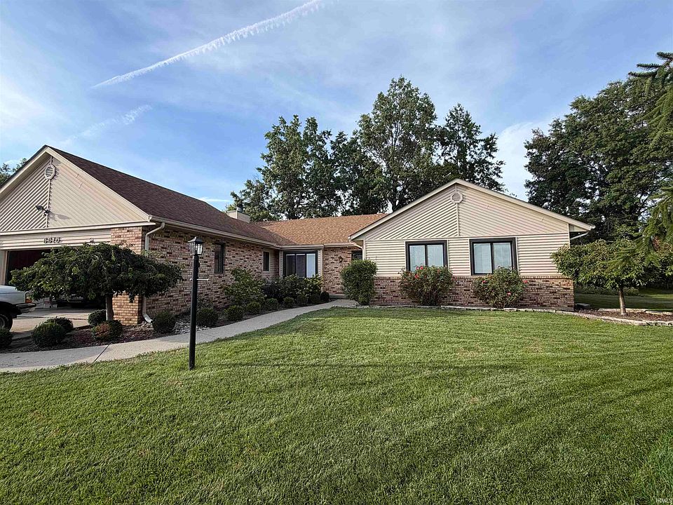 2nd image of 6615 Belle Isle Pl